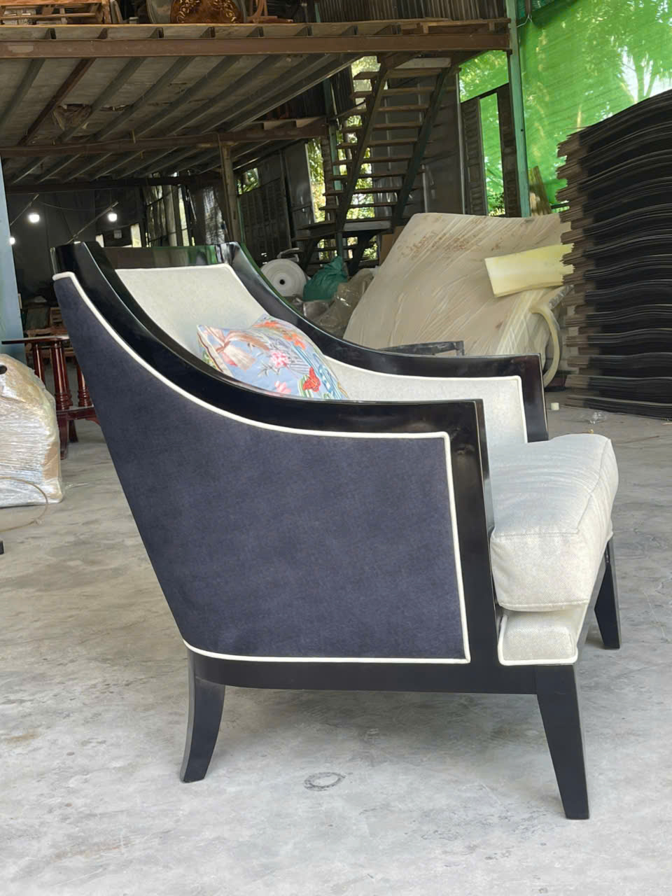 SOFA ĐƠN LOUIS XVI TÂN CỔ ĐIỂN PHONG CÁCH CHÂU ÂU